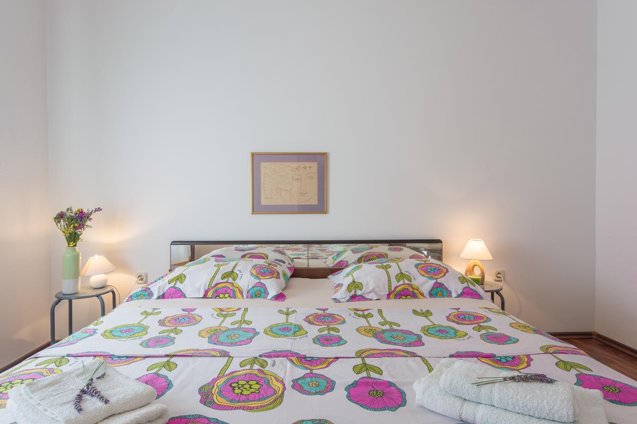 Apartment Pino Zadar Eksteriør billede